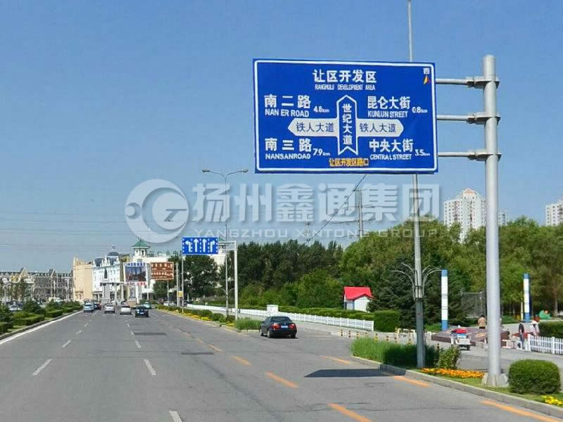 BZG-004，交通標(biāo)志桿，鍍鋅交通標(biāo)志桿