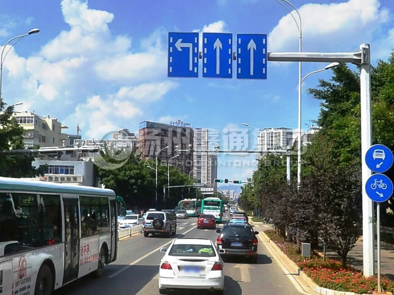 BZG-007，交通標(biāo)志桿，分道標(biāo)志桿