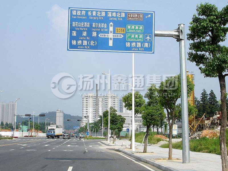 BZG-008，交通標(biāo)志桿，八棱交通標(biāo)志桿