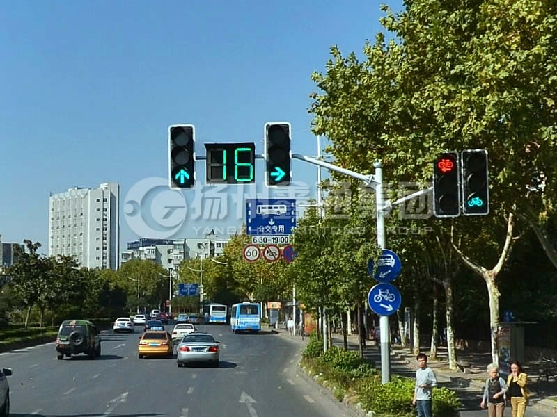 XHDG-039，燕翅信號燈桿，南京信號燈桿